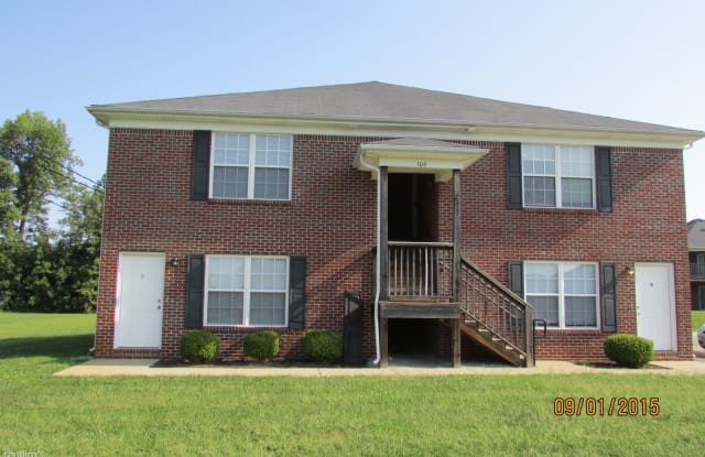 106 Kenilworth Ct Apt C - 106 Kenilworth Court, Radcliff, KY 40160