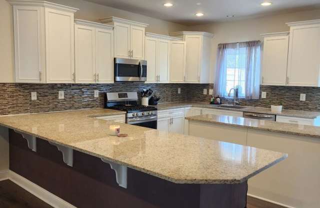 1520 Witchhazel Circle