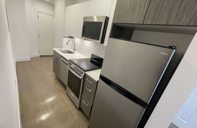 Beacon Hill 2bed $3550