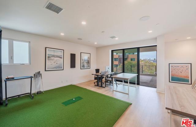 12962 Discovery Creek