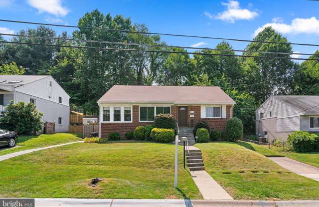 9212 CHANUTE DRIVE