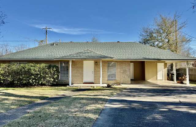 Photo of 2946 Madeira Dr