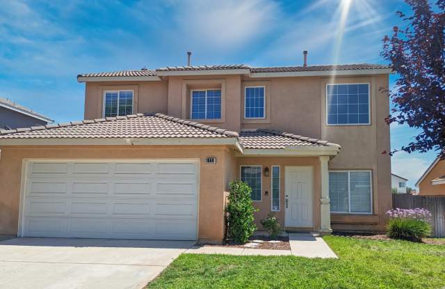 Spacious 3 Bedroom Beaumont Home For Lease