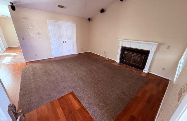 42947 Lemonwood Drive