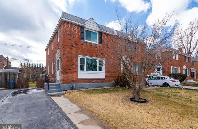 505 CLARK AVE