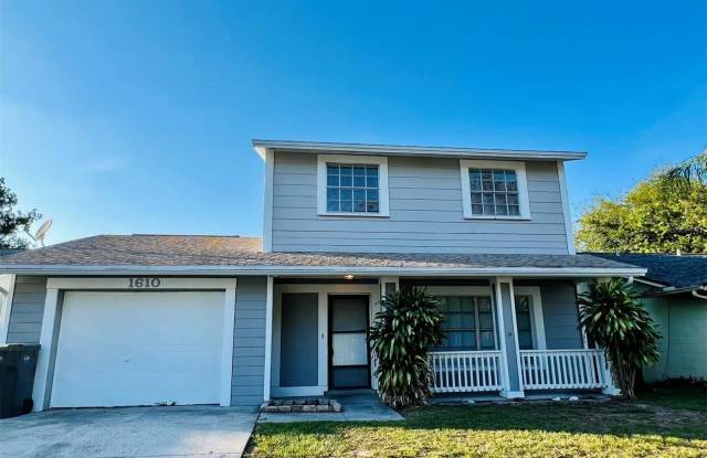 1610 PALM LEAF Drive