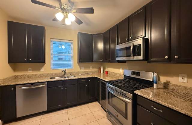 Charming South Philly Home in the Pennsport/Queen Village Area