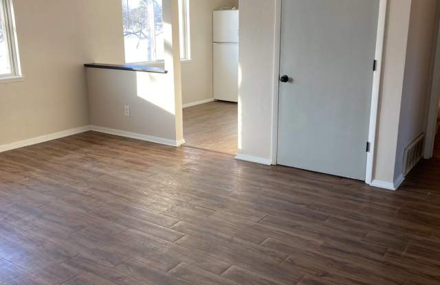 410 S Sterling St. APT 7