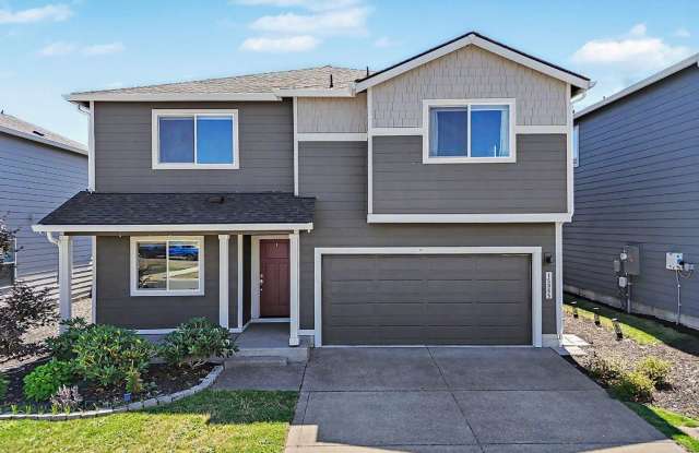 Spacious Yelm Home | A/C, Two Bonus Spaces & Fully Fenced Backyard!