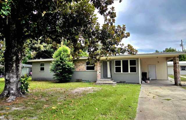 404 PUCKETT Road