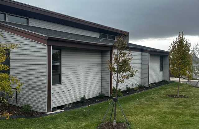 Wonderful Single-Family Home in The Highland Area