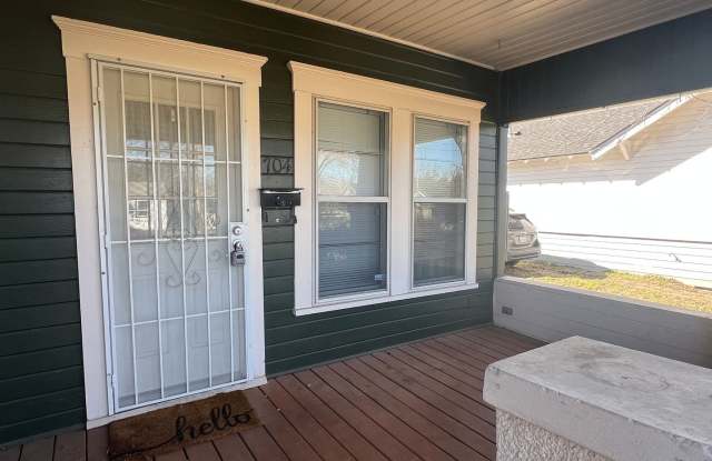 Bungalow Home in Central Waco