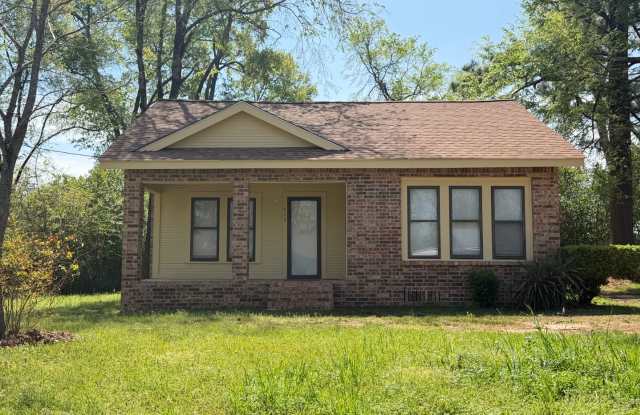 4 bedroom 2 bath house!