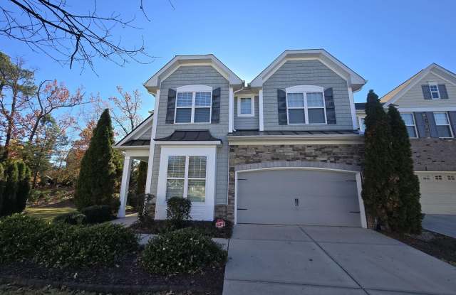 Photo of 912 Garden Square Lane