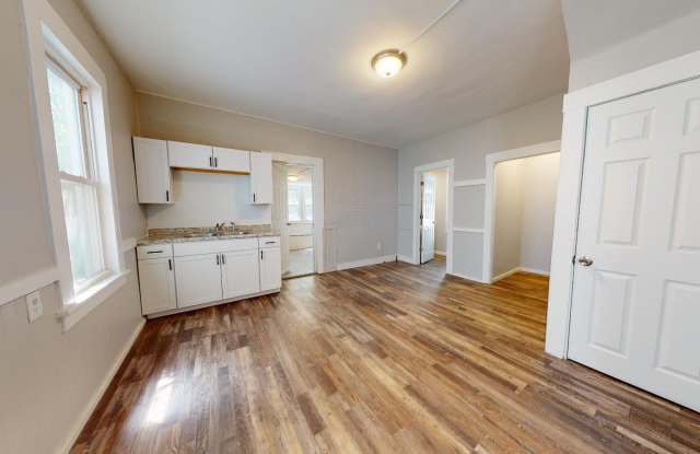 Photo of Clark/Fulton - 4 bedroom - Single Family Home