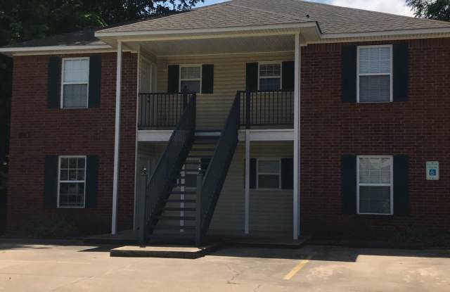 811 North 48th Street (Pham) - A