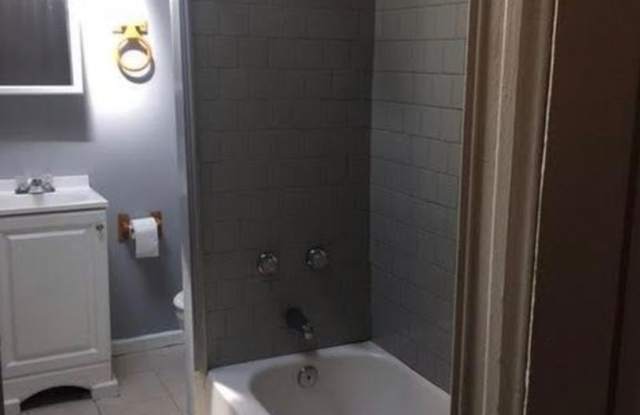 Spacious Rooms! W/D Hook Up! Available Now!