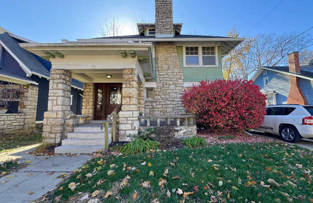 Photo of 811 East 39th Street