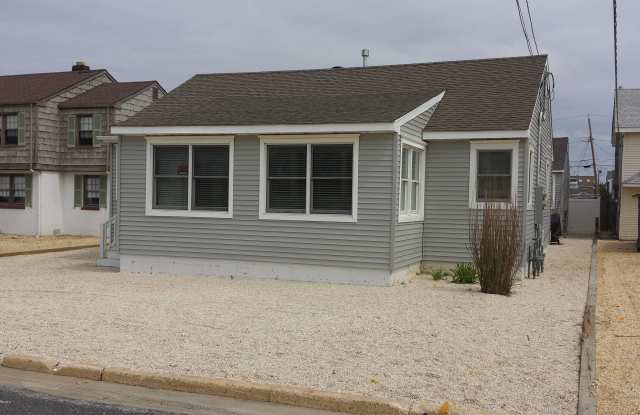 9 Princeton Avenue - 9 Princeton Avenue, Lavallette, NJ 08735