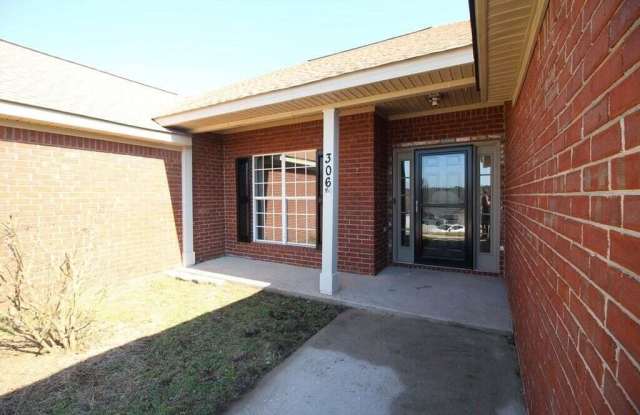 306 Country Glen Court