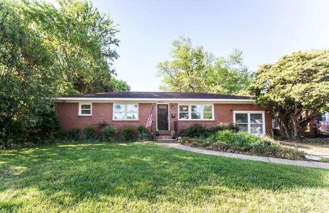 4753 Holladay Road