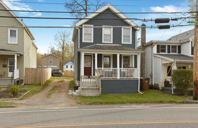 Photo of 194 Hurley Avenue