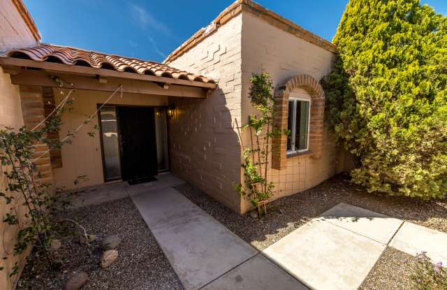 4226 E Presidio Rd - 4226 East Presidio Road, Tucson, AZ 85712