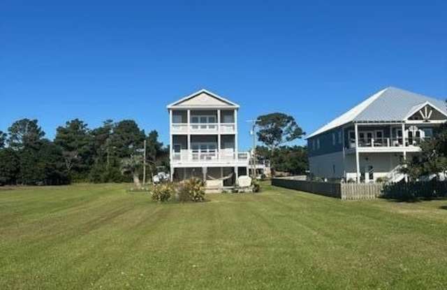 120 Hugh Edens Lane unit: B