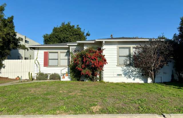 Photo of Coastal Charm Full of Upgrades!