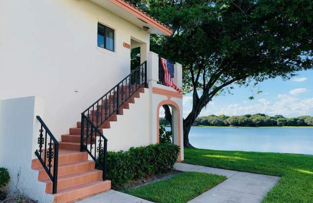 330 Palmwood Place