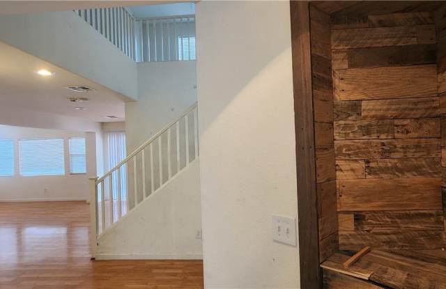 5886 Rainbow Bridge Drive