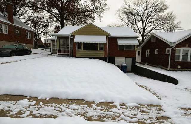 Spacious 2 Bedroom Rental!