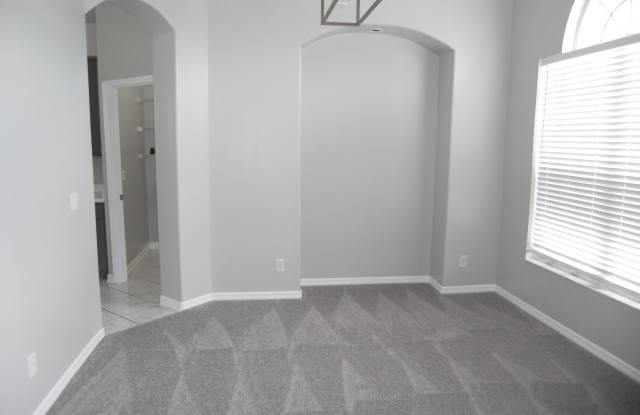 432 Lake Victoria Circle