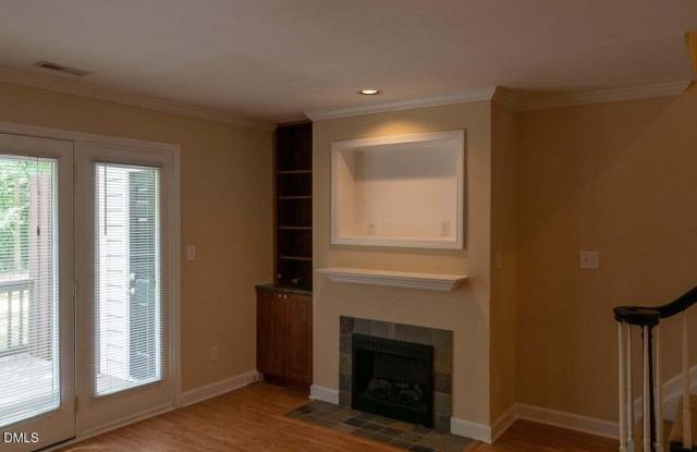 1 Forest Glen Drive unit: # 13