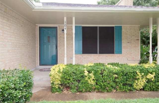 104 Harbor Haven Street