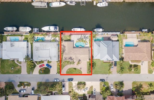 3801 NE 25th Ave - 3801 Northeast 25th Avenue, Lighthouse Point, FL 33064