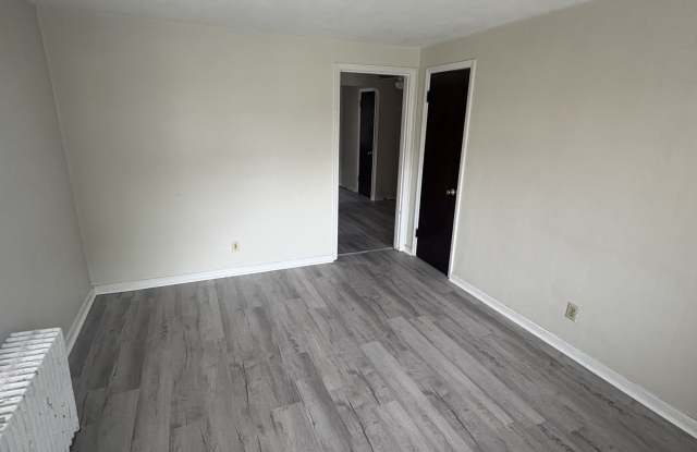 514 Corona Avenue - A