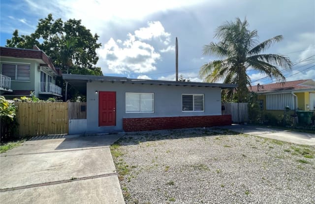 1222 SW 30th Ct - 1222 SW 30th Ct, Miami, FL 33135