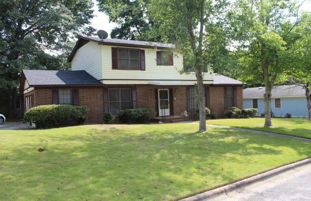 139 CAYMEN Court