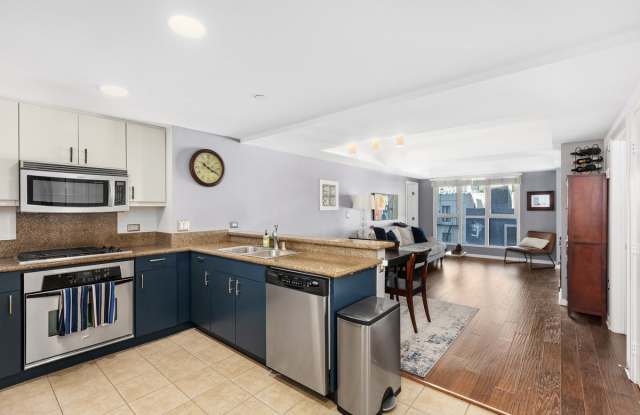 875 G Street