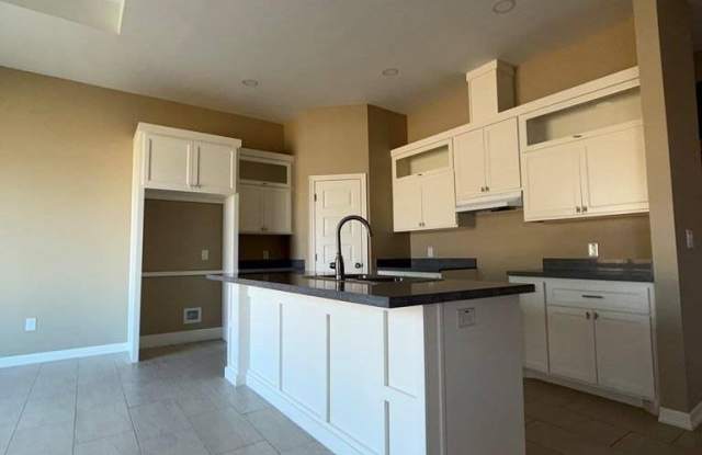 3717 Paseo Cafetos St