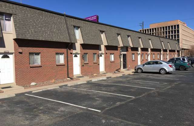 6035 West 47th Avenue