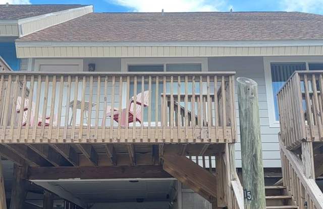 307 Wilson Avenue Apt 15