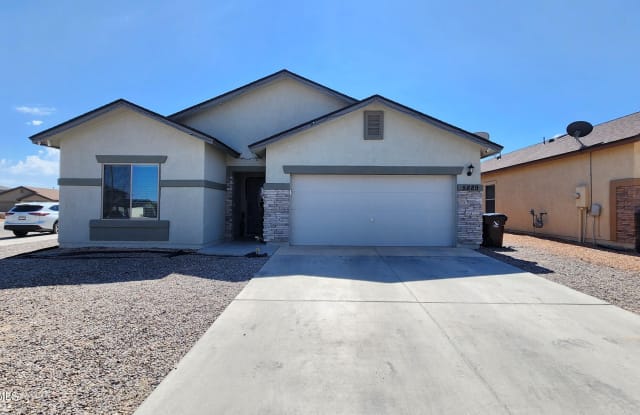 5889 ALPHA Circle - 5889 Alpha Circle, Sunland Park, NM 88008