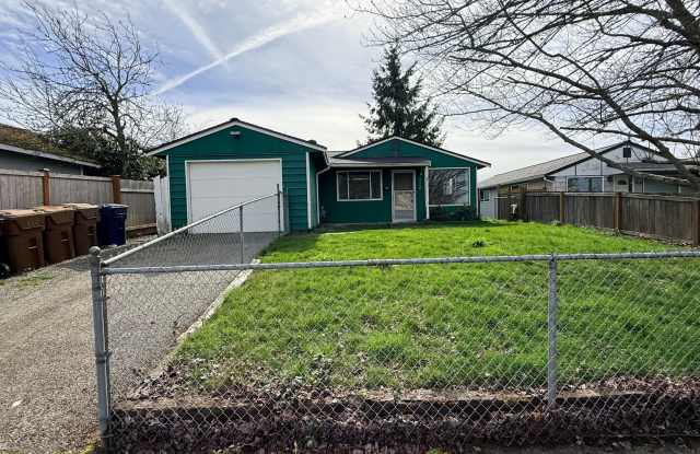 3 bedroom 1.5 bath In North Tacoma!!!