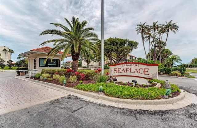 2039 Gulf Of Mexico Drive