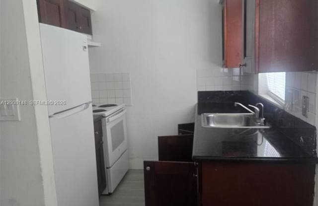 4090 NW 31st Ter