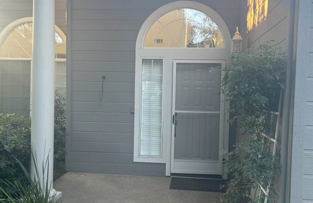 2424 Cochran Rd Apt 8