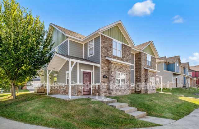 1340 North Sicily Lane