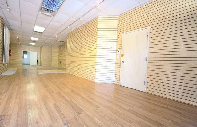 Photo of 1826 Bath Ave